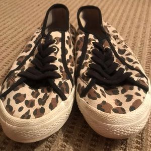 Cheetah print closed toe shoes.